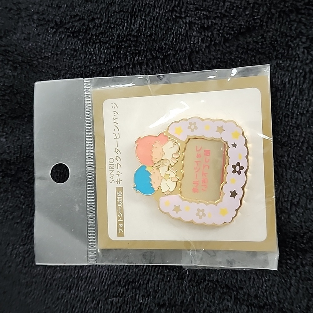 Vintage Little Twins Stars Pin